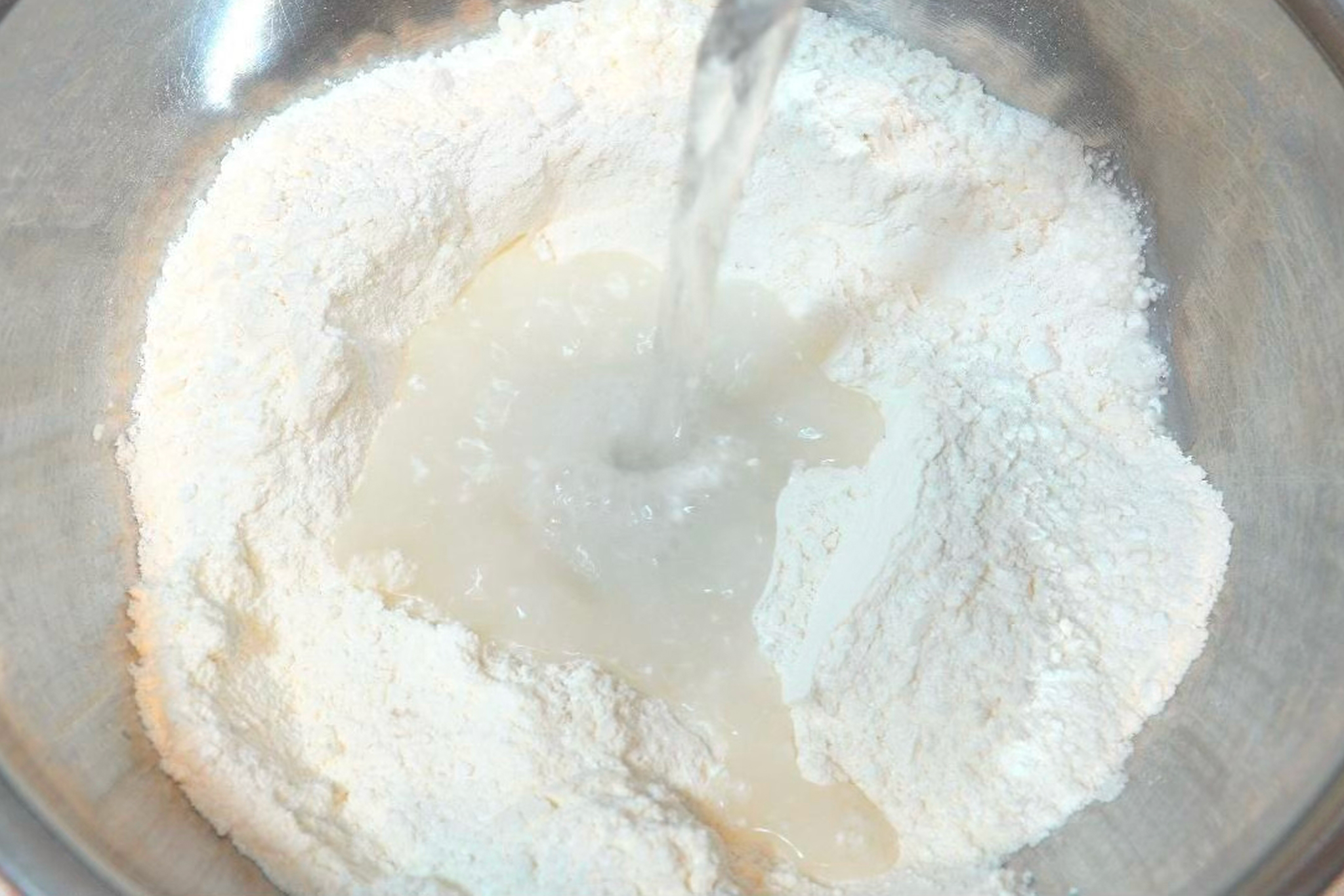 パン生地がベタベタになるのはなぜ？原因と対策を知り楽しむパン作り